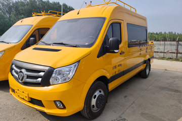 福田 图雅诺 2024款 尊享版 150马力 2.0T柴油 两驱 10座 斗式货车工程车