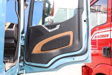 �����ؿ� ����M6000 ݼӢ�� 300���� 4X2 6.85��AMT�Զ�����դʽ�ػ���(����)(SX5189CCYVB481)ͼƬ