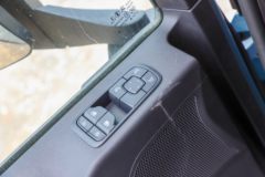 陕汽重卡 德龙M6000 菁英版 300马力 4X2 6.85米AMT自动档仓栅式载货车(国六)(SX5189CCYVB481) 陕汽重卡 德龙M6000 菁英版 300马力 4X2 6.85米AMT自动档仓栅式载货车(国六)(SX5189CCYVB481)