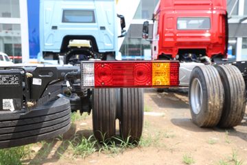 ؿ M6000 ݼӢ 300 4X2 6.85AMTԶդʽػ()(SX5189CCYVB481)ͼƬ
