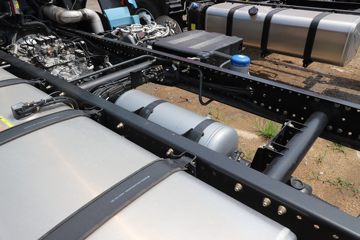 ؿ M6000 ݼӢ 300 4X2 6.85AMTԶդʽػ()(SX5189CCYVB481)ͼƬ