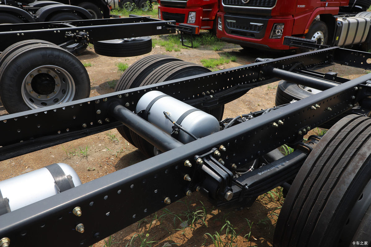 ؿ M6000 ݼӢ 300 4X2 6.85AMTԶդʽػ()(SX5189CCYVB481)                                                
