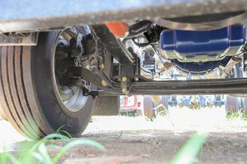 ؿ M6000 ݼӢ 300 4X2 6.85AMTԶդʽػ()(SX5189CCYVB481)ͼƬ