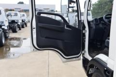 欧铃汽车 吉运 至尊版 150马力 4.15米单排厢式轻卡(国六)(ZB5043XXYJDD6L)