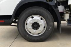 欧铃汽车 吉运 至尊版 150马力 4.15米单排厢式轻卡(国六)(ZB5043XXYJDD6L)