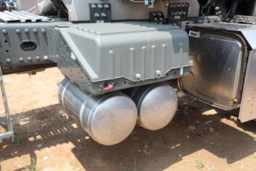 й HOWO TH7ؿ 530 6X4 AMTԶLNGǣ()(ZZ4257V384HF1LB)ͼƬ