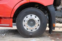 中国重汽 HOWO TH7重卡 530马力 6X4 AMT自动档LNG牵引车(国六)(ZZ4257V384HF1LB)