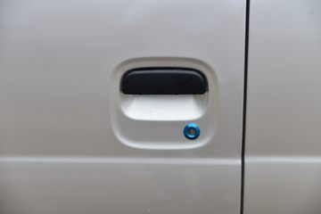 ŷ������ ����F3 1.6L 122���� ���� 2.71��˫������΢��(����)ͼƬ