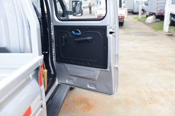 ŷ������ ����F3 1.6L 122���� ���� 2.71��˫������΢��(����)ͼƬ