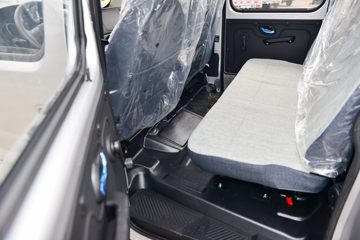 ŷ������ ����F3 1.6L 122���� ���� 2.71��˫������΢��(����)ͼƬ