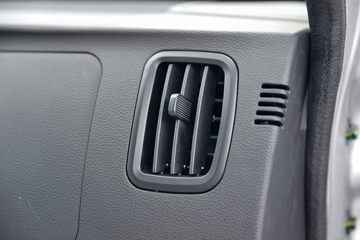 ŷ������ ����F3 1.6L 122���� ���� 2.71��˫������΢��(����)ͼƬ