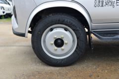 欧铃汽车 锋锐F3 1.6L 122马力 汽油 2.71米双排栏板微卡(国六)(ZB1030DSE1L)