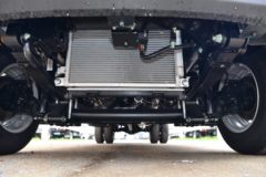 欧铃汽车 锋锐F3 1.6L 122马力 汽油 2.71米双排栏板微卡(国六)(ZB1030DSE1L)