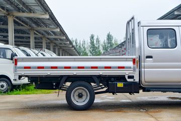 ŷ������ ����F3 1.6L 122���� ���� 2.71��˫������΢��(����)ͼƬ