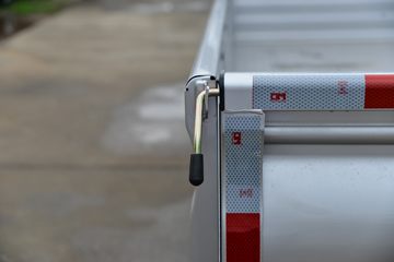 ŷ������ ����F3 1.6L 122���� ���� 2.71��˫������΢��(����)ͼƬ