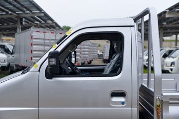 ŷ������ ����F3 1.6L 122���� ���� 3.4�׵�������΢��ͼƬ