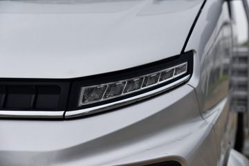 ŷ������ ����F3 1.6L 122���� ���� 3.4�׵�������΢��ͼƬ