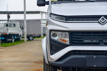 ŷ������ ����F3 1.6L 122���� ���� 3.4�׵�������΢��ͼƬ