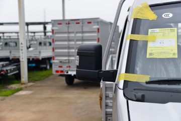 ŷ������ ����F3 1.6L 122���� ���� 3.4�׵�������΢��ͼƬ