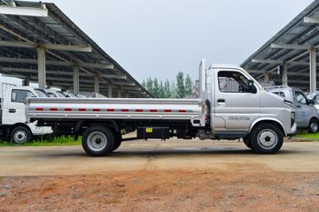 ŷ������ ����F3 1.6L 122���� ���� 3.4�׵�������΢��ͼƬ