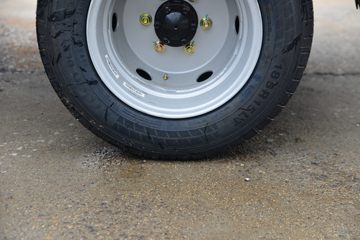 ŷ������ ����F3 1.6L 122���� ���� 3.4�׵�������΢��ͼƬ