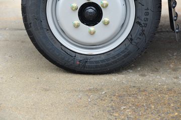 ŷ������ ����F3 1.6L 122���� ���� 3.4�׵�������΢��ͼƬ