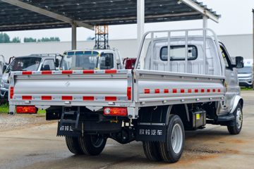 ŷ������ ����F3 1.6L 122���� ���� 3.4�׵�������΢��ͼƬ