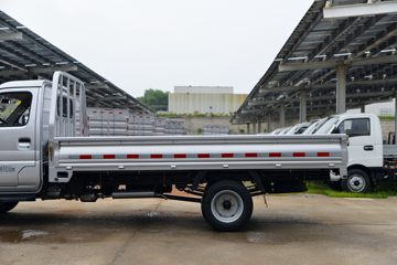 ŷ������ ����F3 1.6L 122���� ���� 3.4�׵�������΢��ͼƬ