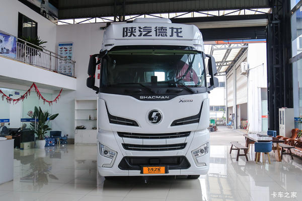 陕汽重卡 德龙X6000 复合菁英版 610马力 6X4 牵引车(SX4259GE4Q3)