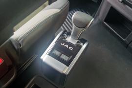 星耀X7&nbsp;载货车驾驶室                                               图片