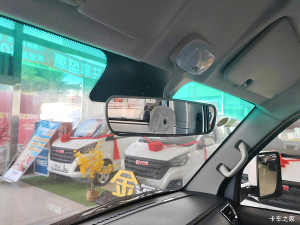 金卡S6载货车太原市火热促销中 让利高达0.6万