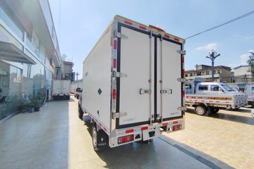 金卡S3&nbsp;冷藏车外观图片