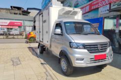 金杯 金卡S30 1.6L 123马力 汽油 4X2 3.115米冷藏车(JKC5032XLCD6L0)