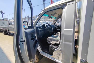  S30 1.6L 123  4X2 3.115س(JKC5032XLCD6L0)ͼƬ