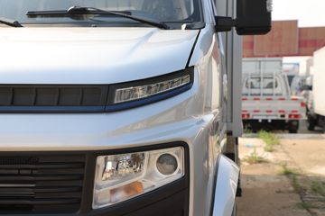 Զ F3E ʰ 3.5T 3.7׵Ŵ綯ʽ΢(JGL5037XXYBEVM1)55.7kWhͼƬ