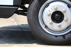 东风 凯普特K5 150马力 4.02米单排栏板轻卡(EQ1037S26QE) 东风 凯普特K5 150马力 4.02米单排栏板轻卡(EQ1037S26QE)