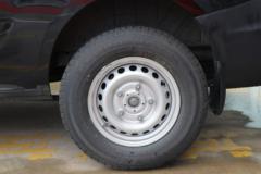 江铃汽车 新全顺 2023款 143马力 6/7/8/9座 2.0T柴油 5档手动 短轴低顶多用途乘用车(国六) 江铃汽车 新全顺 2023款 143马力 6/7/8/9座 2.0T柴油 5档手动 短轴低顶多用途乘用车(国六)