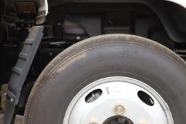 顺达窄体&nbsp;爆破器材运输车底盘图片