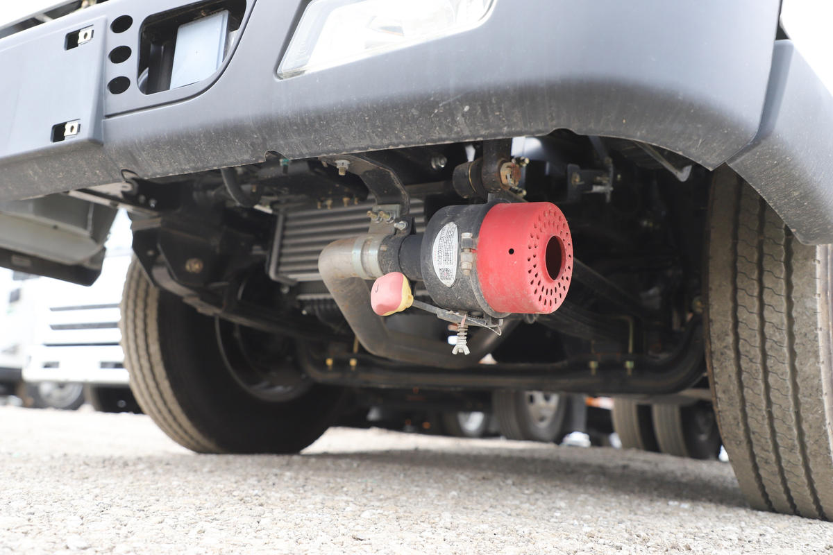 ���� ˳��խ�� 122���� 4X2 4.21����ȼ������ʽ���䳵(JX5044XRQXG26)����