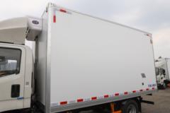 江铃 凯运蓝鲸 146马力 4X2 4.02米冷藏车(JX5044XLCTGA26)