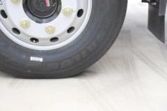 陕汽轻卡 德龙K1 160马力 4.18米单排厢式轻卡(法士特8档)(YTQ5041XXYKH331)