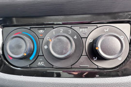 雷驰小卡&nbsp;电动载货车内饰图片