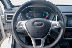 雷驰 小卡 4.2T 3.5米单排纯电动厢式小卡(HLD5040XXYBEV)55.7kWh