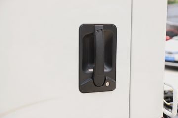 �칤�Ῠ ���� ��ʡ�� 132���� 4.15�׵�����ʽ�Ῠ(����)(XGA5043XXYD6EA)ͼƬ