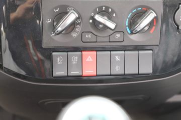 �칤�Ῠ ���� ��ʡ�� 132���� 4.15�׵�����ʽ�Ῠ(����)(XGA5043XXYD6EA)ͼƬ