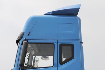 ���� ������D12 260���� 4X2 9.6����������ʽ�ػ���(����)(EQ5182XYKL9CDKAC)ͼƬ