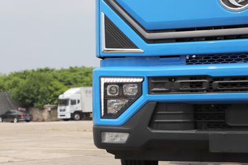 ���� ������D12 260���� 4X2 9.6����������ʽ�ػ���(����)(EQ5182XYKL9CDKAC)ͼƬ