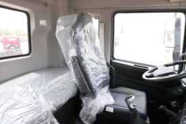 多利卡D12&nbsp;载货车驾驶室                                               图片