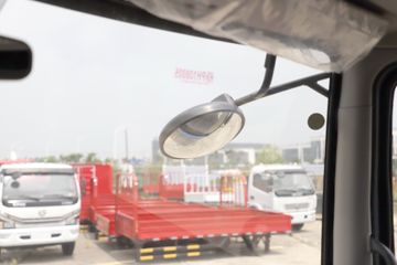 ���� ������D12 260���� 4X2 9.6����������ʽ�ػ���(����)(EQ5182XYKL9CDKAC)ͼƬ