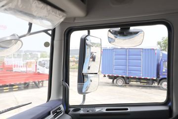 ���� ������D12 260���� 4X2 9.6����������ʽ�ػ���(����)(EQ5182XYKL9CDKAC)ͼƬ